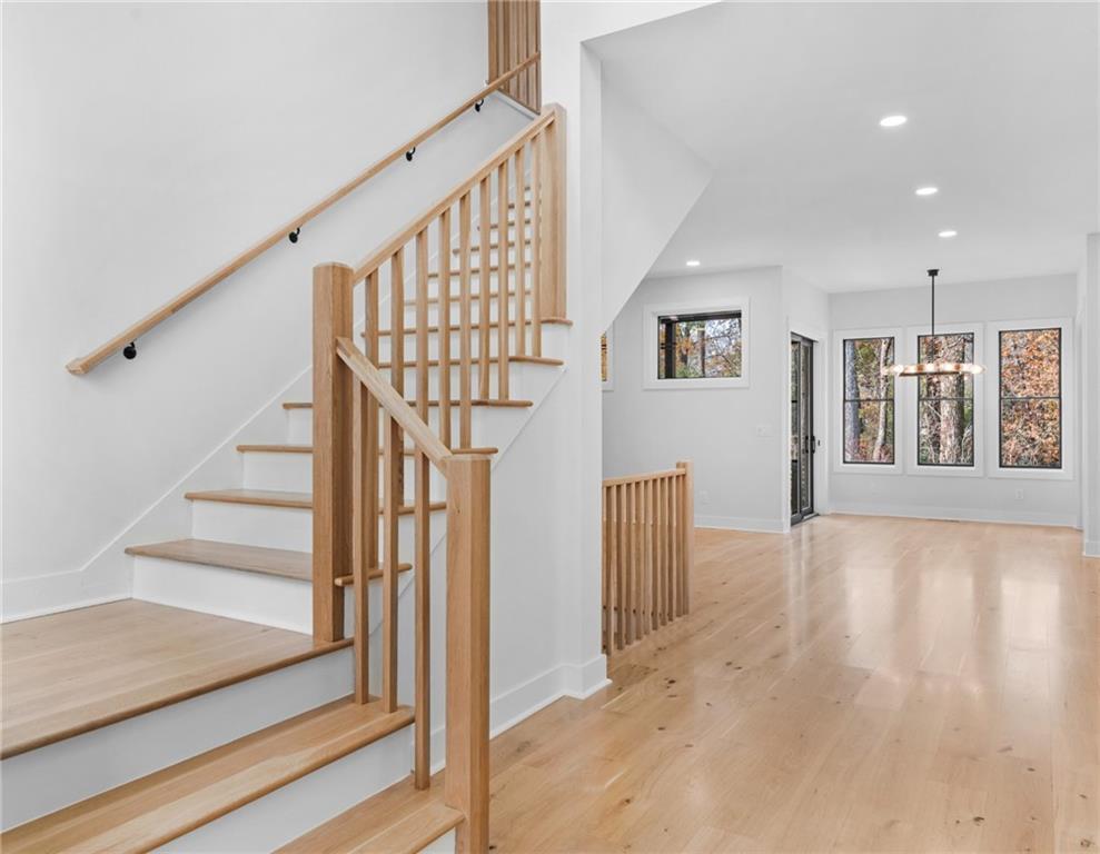 1386 Wayne Avenue NE