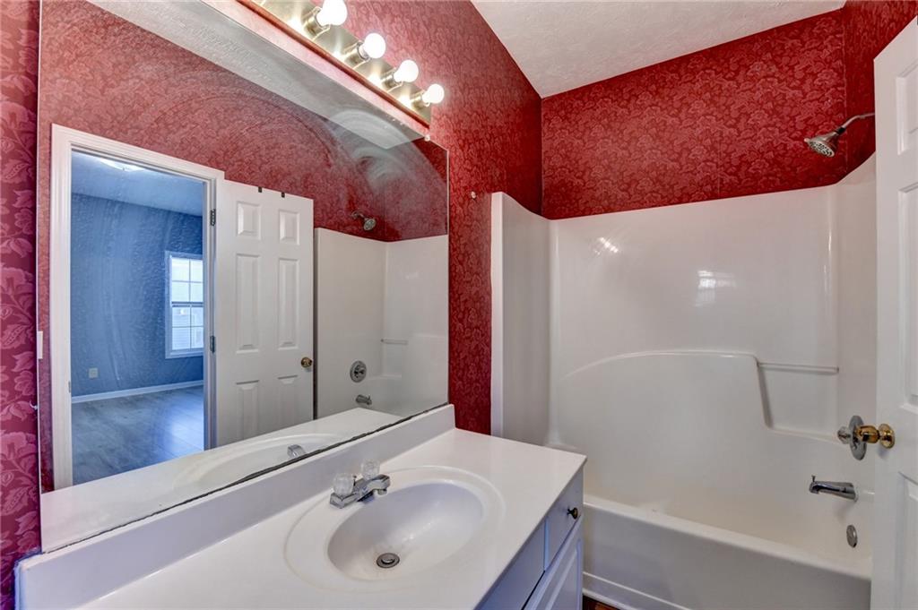 4270 Fallbrook Drive, Duluth, Georgia image 23