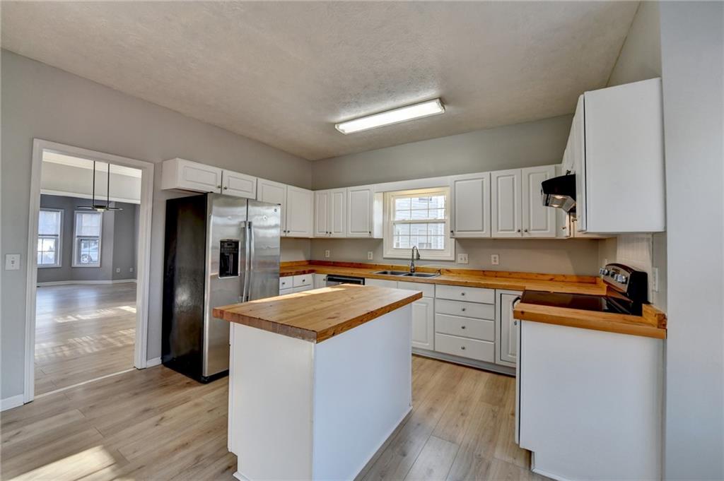 4270 Fallbrook Drive, Duluth, Georgia image 14