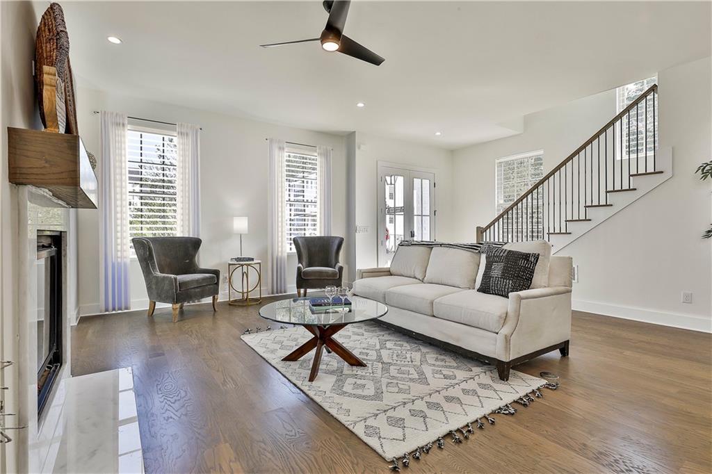 940 Laurel Brooke Avenue