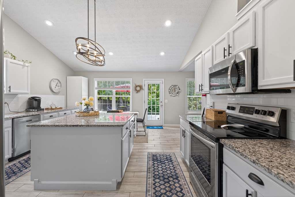 734 Evergreen Drive