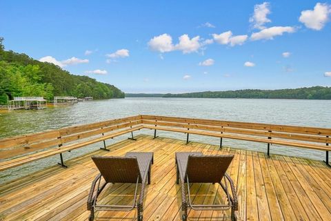 627 Apache Trail Woodstock GA 30189