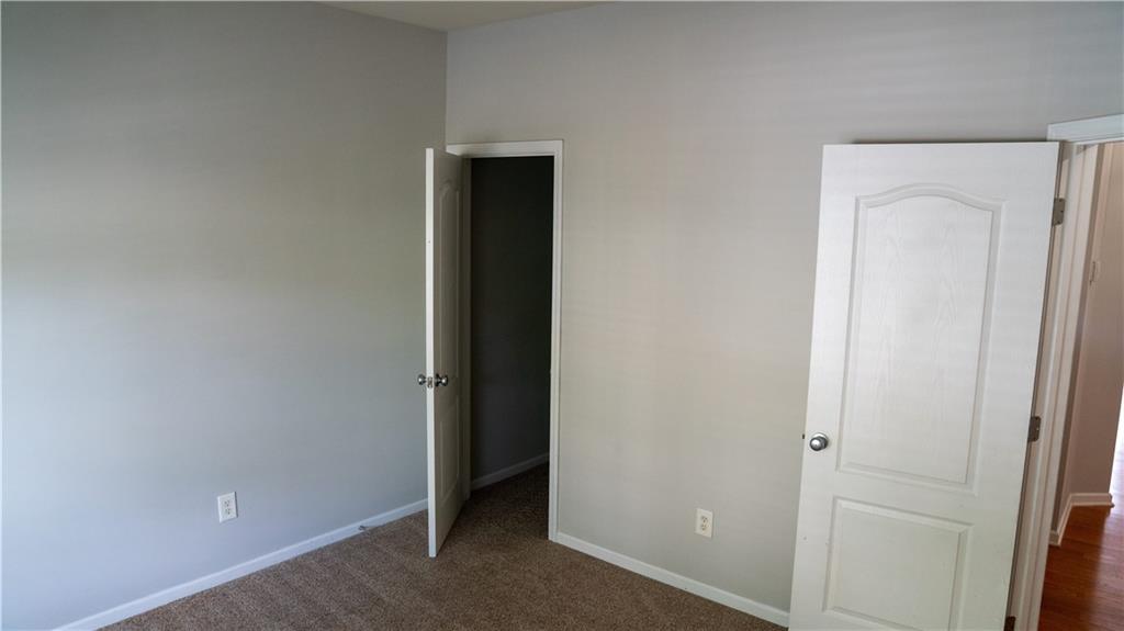 2476 Suwanee Pointe Drive, Lawrenceville, Georgia image 24