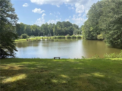 Homes For Sale - 2306 E Cherokee Drive<br/> Woodstock, GA 30188