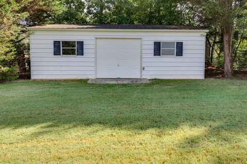 A home in Douglasville