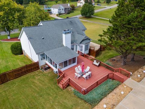 A home in Douglasville