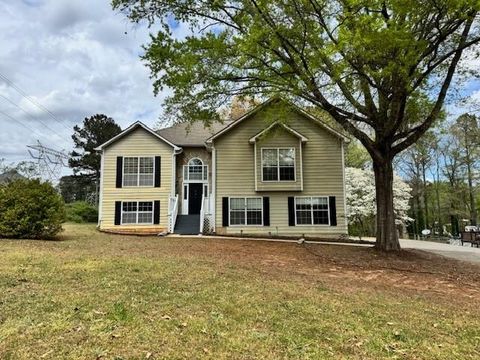 Homes For Sale - 4022 Harvest Ridge Drive<br/> Douglasville, GA 30135