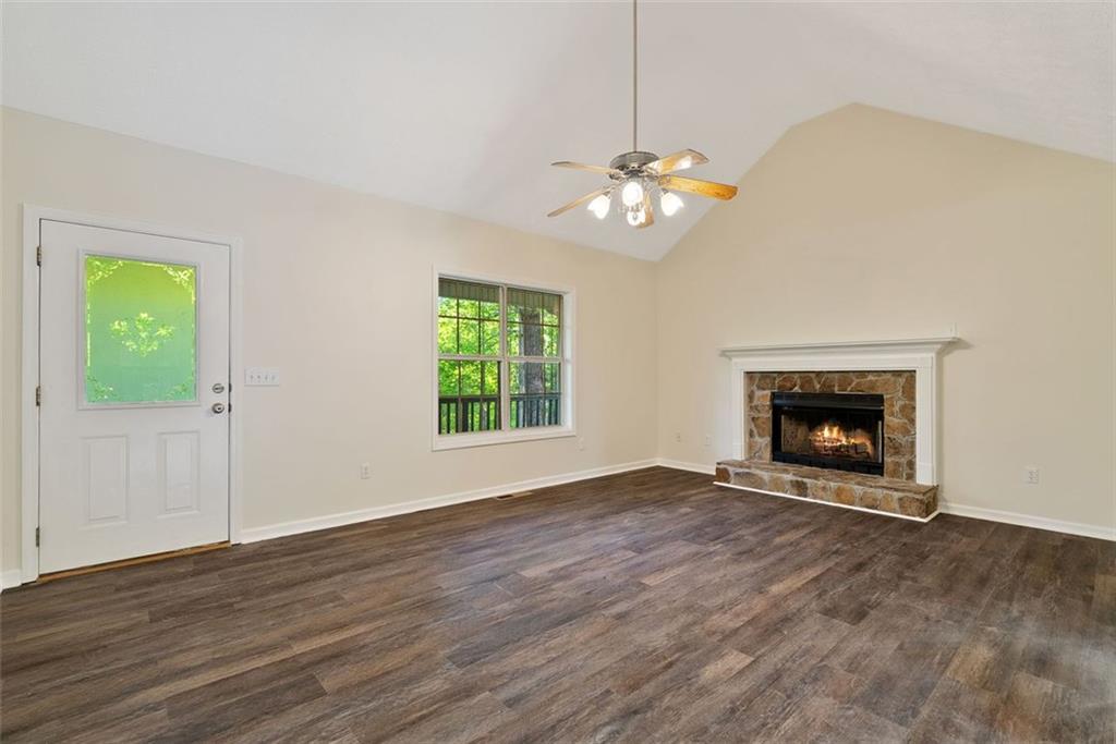 330 Sundown Drive Dr, Dawsonville, Georgia image 6