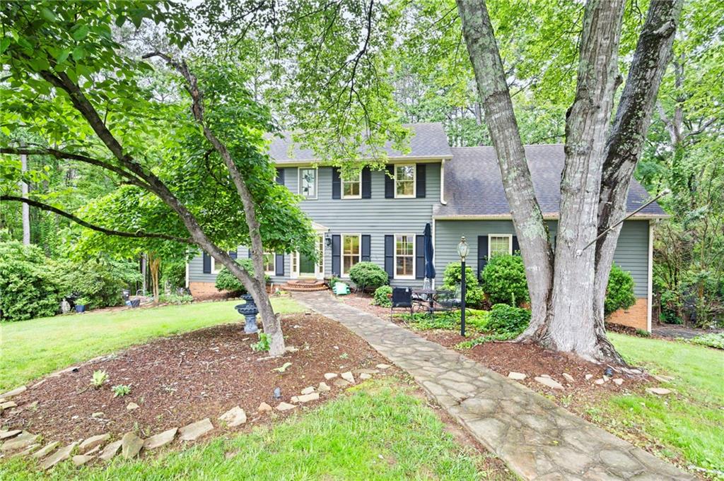 2041 Millspring Way, Kennesaw, Georgia image 2