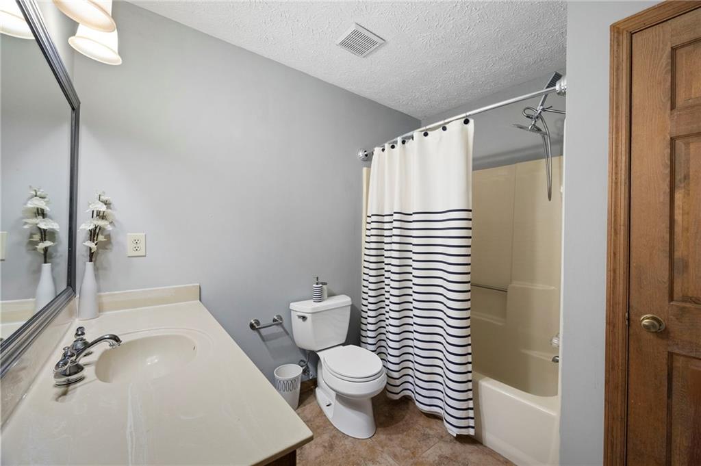2041 Millspring Way, Kennesaw, Georgia image 27