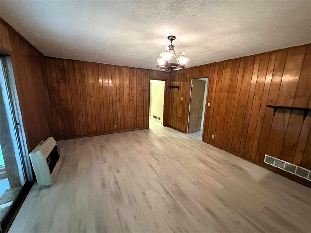 195 Dogwood Drive SE