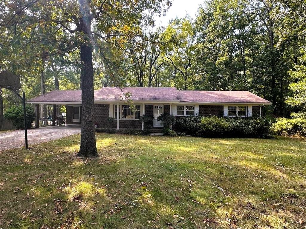 195 Dogwood Drive SE