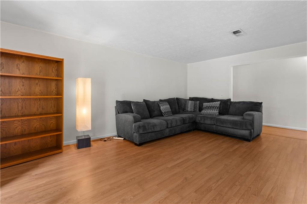 2390 Lawrenceville Highway E