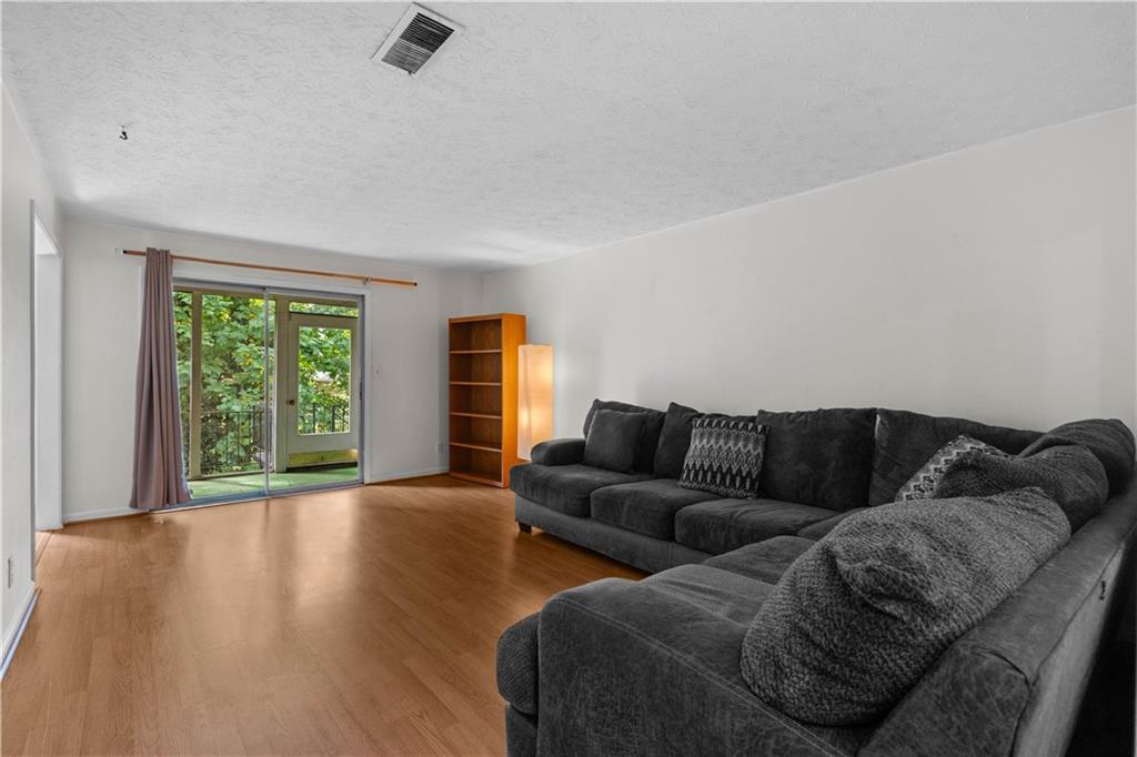 2390 Lawrenceville Highway E