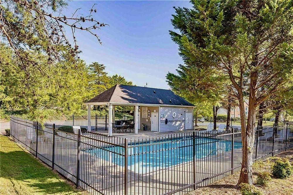 Turtle Creek - Residential