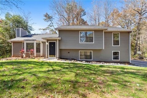 Homes For Sale - 4709 Trickum Road<br/> Marietta, GA 30066