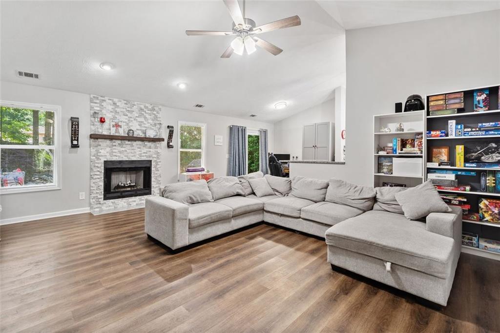 10650 Colony Glen Drive, Johns Creek, Georgia image 7