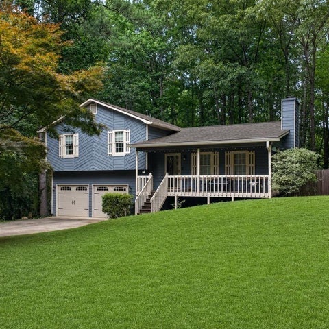 Homes For Sale - 182 Highland Drive<br/> Hiram, GA 30141