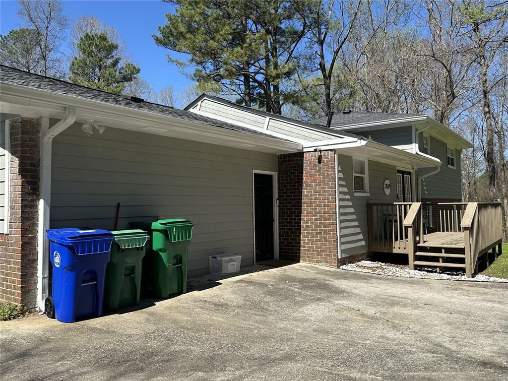 2529 Rockknoll Drive