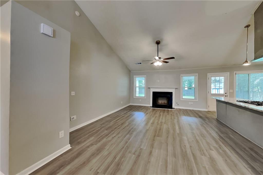 111 Meadowview Lane