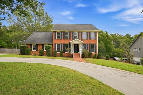 Homes For Sale - 1502 Shoal Creek Drive<br/> Rockdale County, Conyers, GA 30094