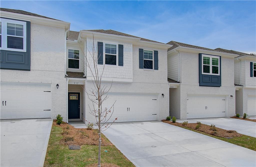 212 Sanctuary Drive, Mcdonough, Georgia image 3