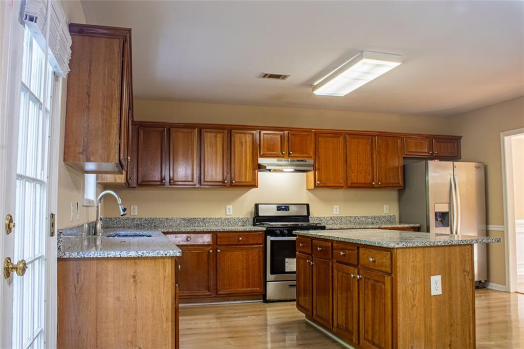 4640 PARKVIEW WALK Drive