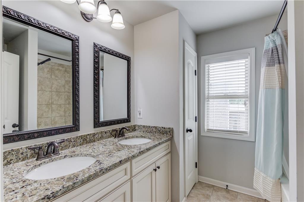 4241 Summer Breeze Way, Buford, Georgia image 32