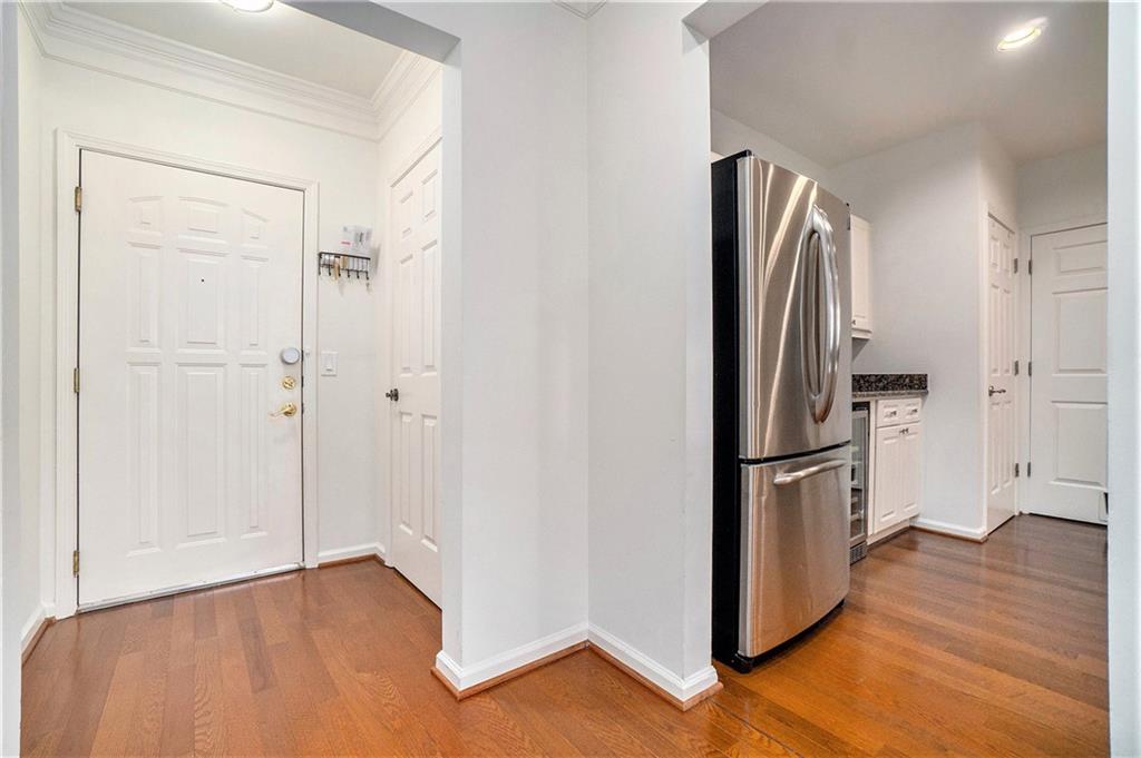 3334 Peachtree Road NE 908