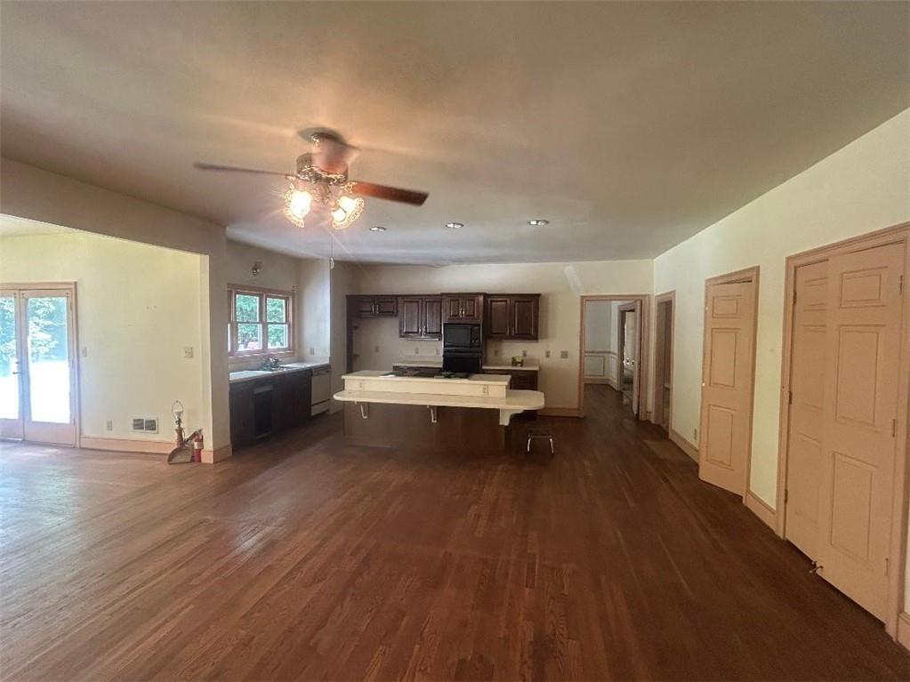 3719 Fairburn Road