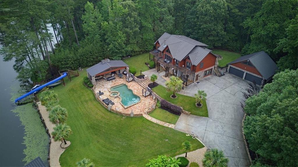 4095 E Highway 166