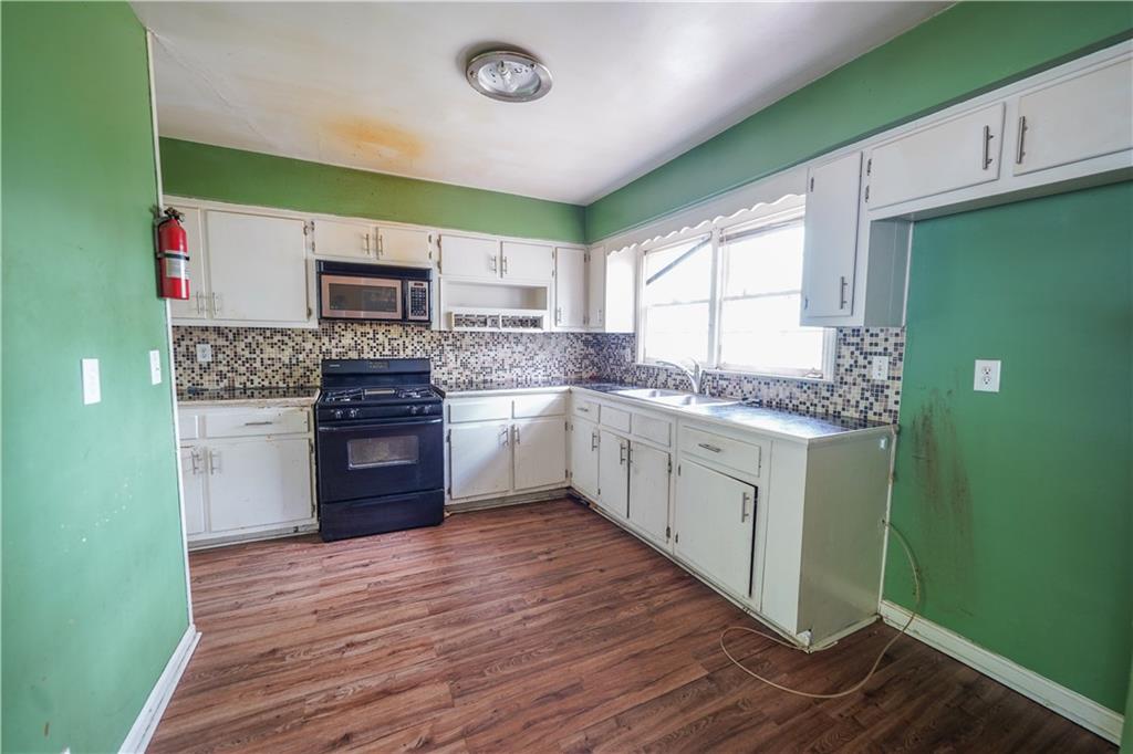 1443 Snapfinger Road, Decatur, Georgia image 3