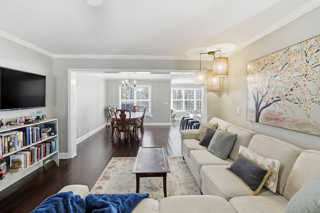 309 Laurel Glen Crossing