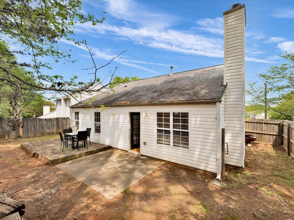 2329 Wavetree Lane, Acworth, Georgia image 37