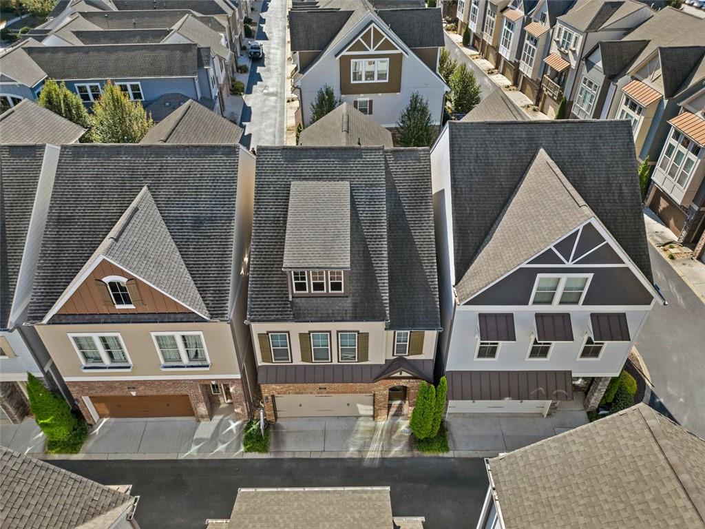 204 DELLWOOD Drive SE