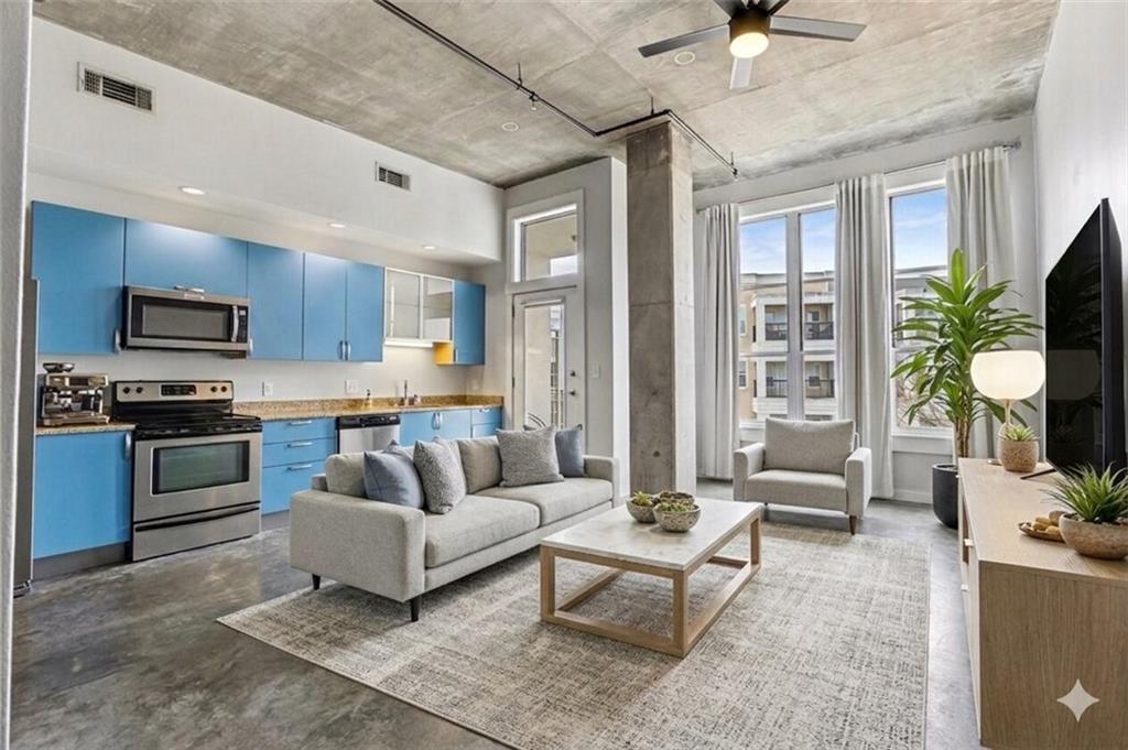 245 N Highland Avenue NE 408