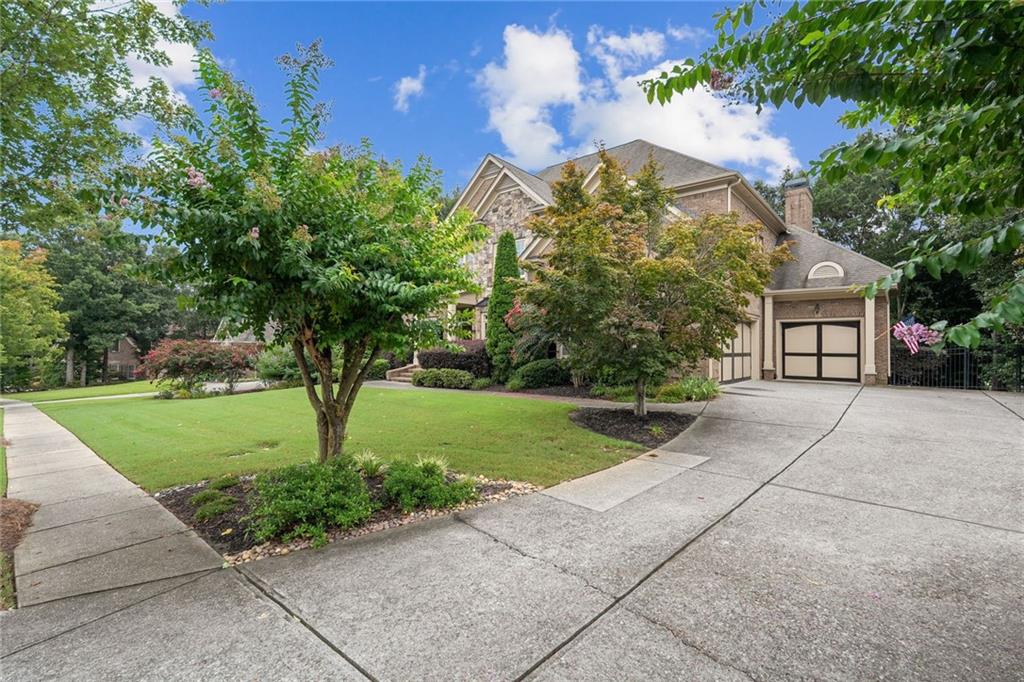 2327 Crimson King Drive