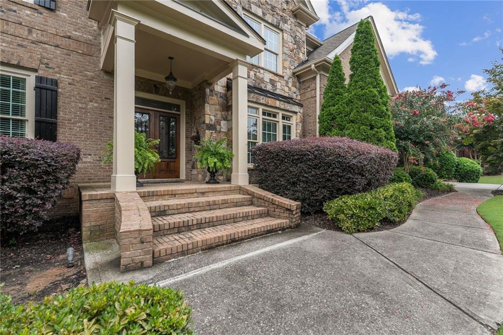 2327 Crimson King Drive
