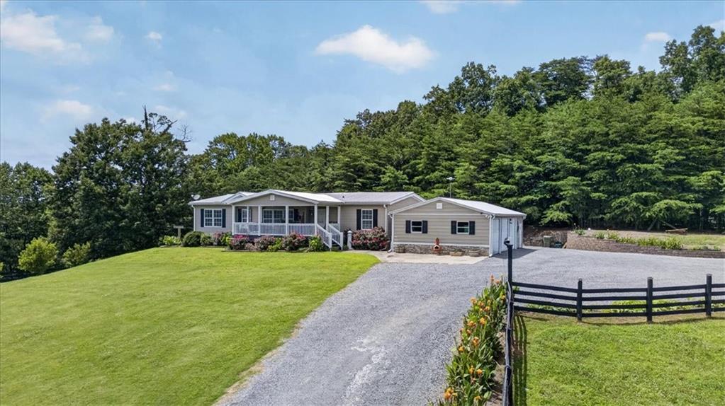 290 Knucklesville Road