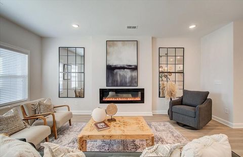 Townhouse For Sale - 1933 Kinnard Alley<br/> Kennesaw, GA 30144