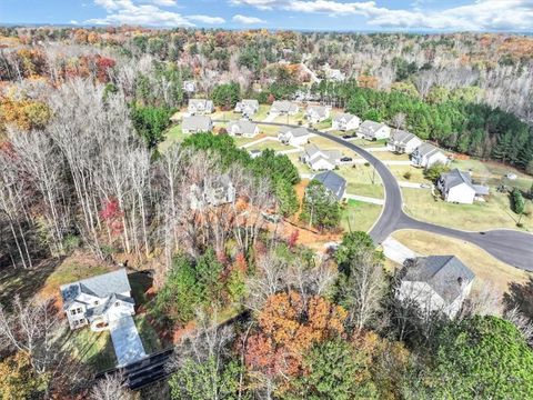 A home in Douglasville