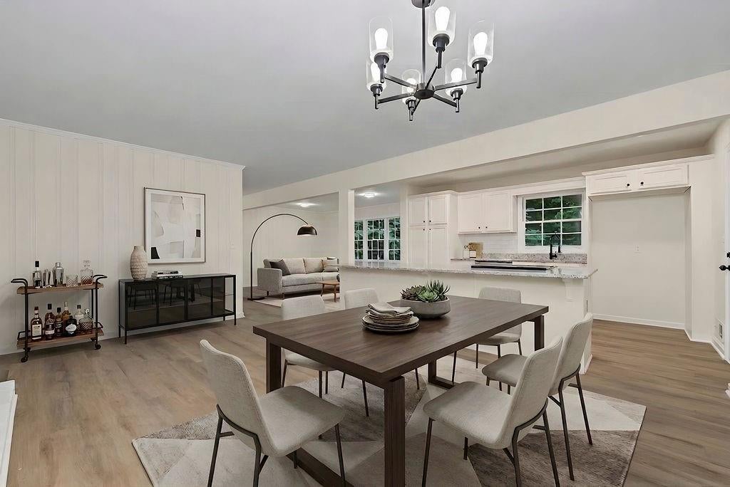 2436 Ovidia Circle SW