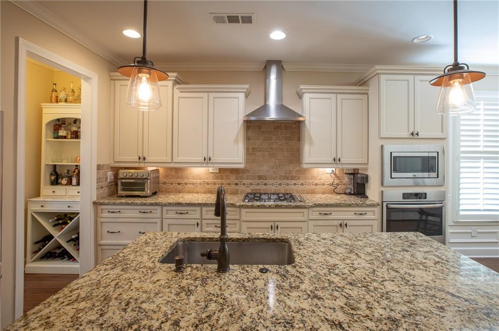 3803 English Oak Drive