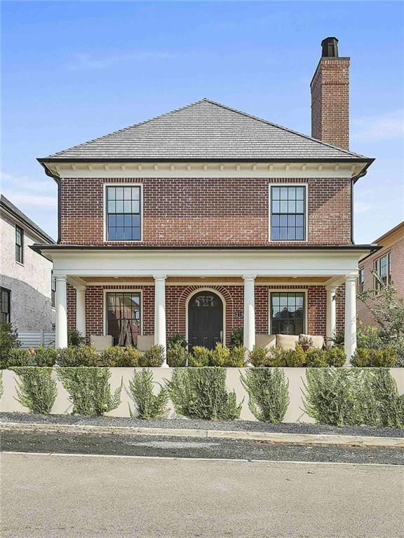 215 3rd Street