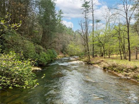 A home in Ellijay