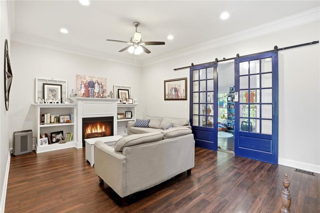 3390 Knighton