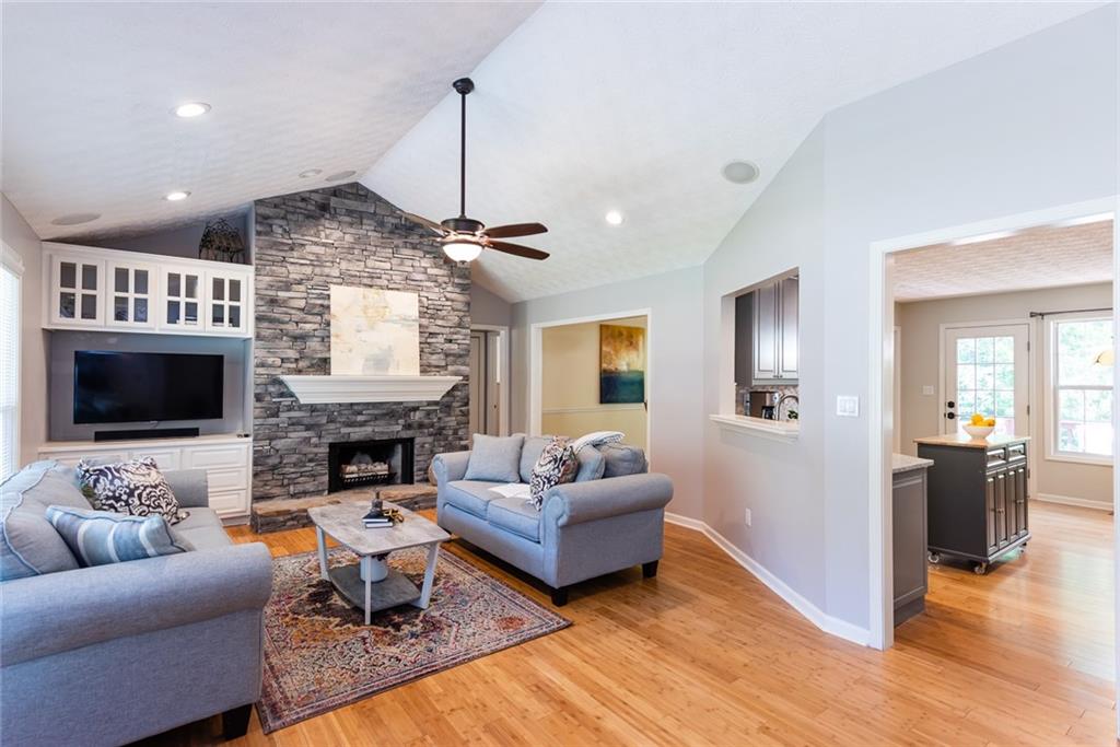 Starr Creek Forest - Residential
