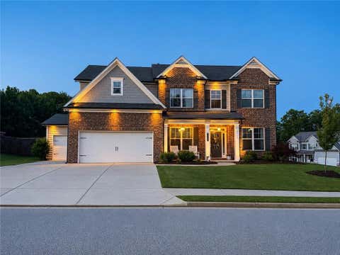 Homes For Sale - 1247 Ruddy Duck Drive<br/> Jefferson, GA 30549