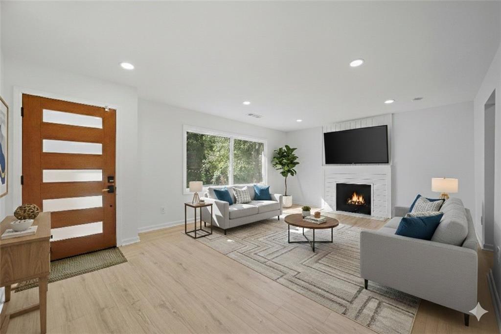 2885 Dale Creek Drive NW