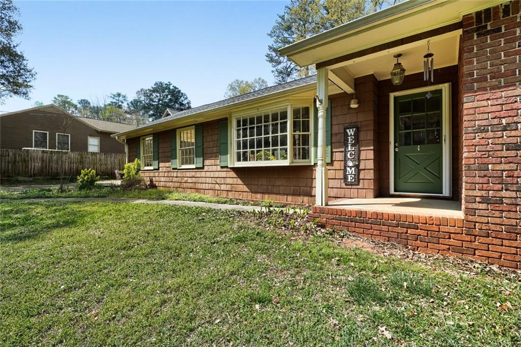 1661 Huntington Drive